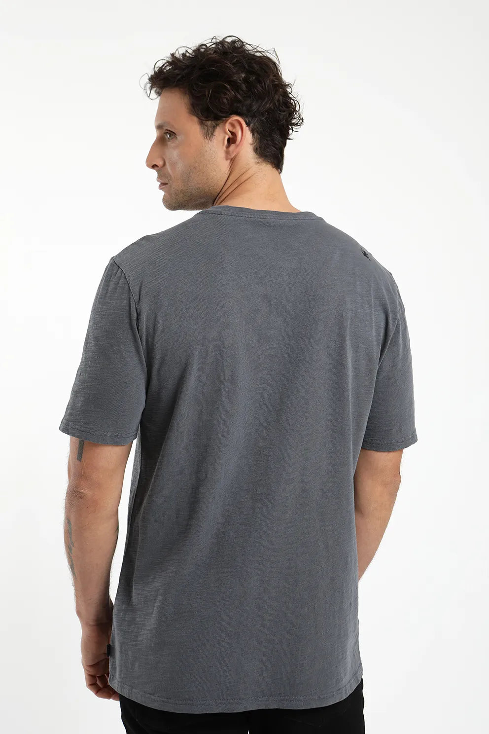 Polera manga corta Mao grafito