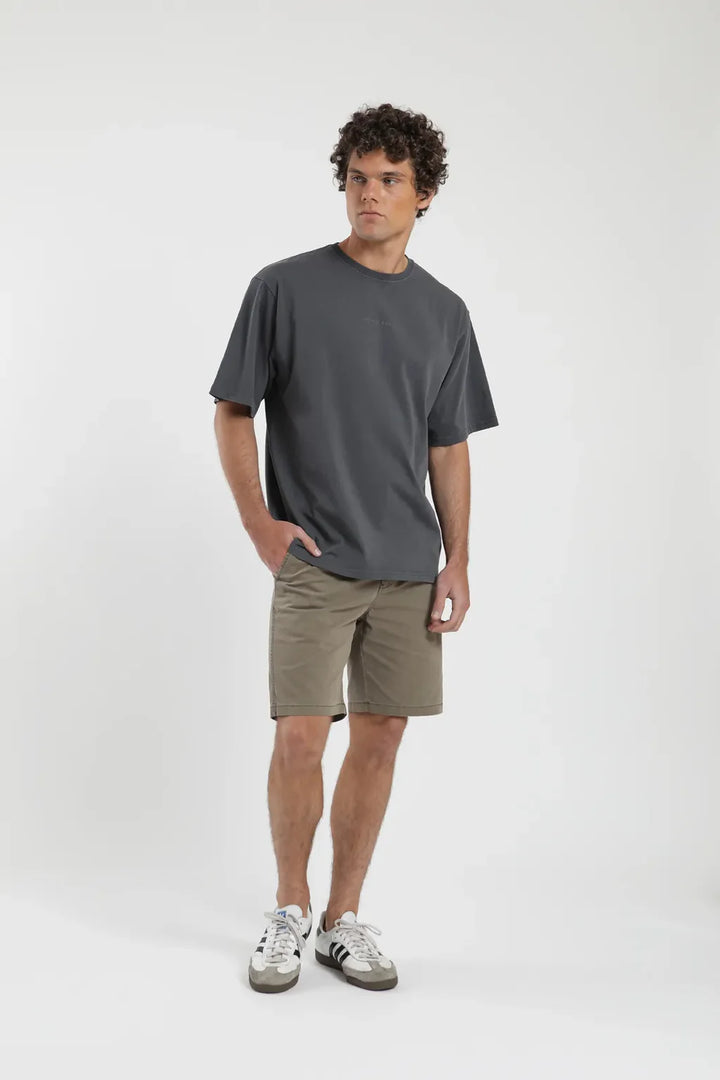 Polera manga corta hombre Oversize grafito