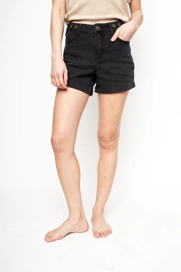 Short Nix Organico Denim Negro Mujer